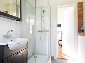 5 Personen Ferienhaus in SKÄRHAMN-By Traum - Image 2