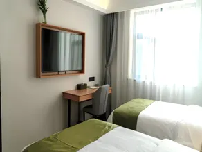 GreenTree Inn Express Datong High-Speed Railway Station Old City Wall - Image 3