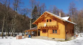 Chalet by the river - Image 4