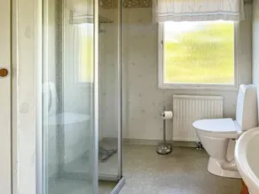 6 person holiday home in SÖLVESBORG-By Traum - Image 2