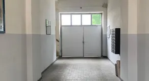 Cozy, Small, NEW with FREE Parking - Image 4