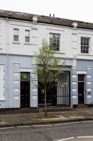Queens Park by Viridian Apartments - Image 5