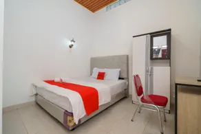 RedDoorz @ Jalan Sultan Agung Lampung - Image 2
