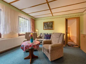 Schönes Ferienhaus in Biendorf mit Garten - Image 2