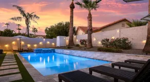 3Bedroom 2Bath - Saltwater Pool, Hot Tub, & Pool Table - Image 3