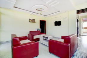 Hotel O M S R - Image 5