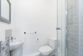 Townhouse @ 58 Brooklyn St - Crewe - Image 2