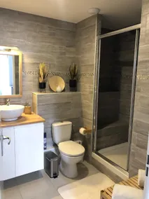 Mennecy Apartments - Image 2