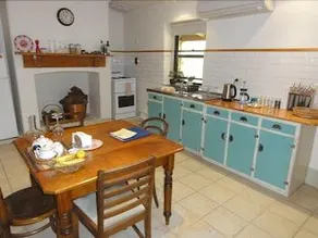 Acorn Cottage - Image 2