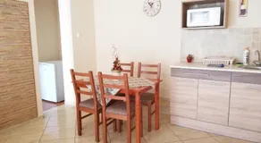 Imola És Andrea Apartmanház - Image 5
