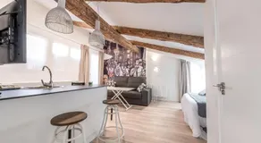 La Torre Boutique Apartamentos - Image 2