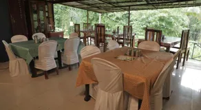 Pepper and Clove Enclave - Image 3