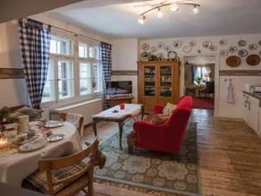 Apartment in a Wooded Area on Lake Faak - Image 2
