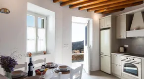 Tholos Guest House - Image 5
