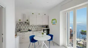 La Dolce Vista - Image 3
