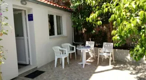 SerendipitY DubrOvniK CentrE-Free ParKinG - Image 2