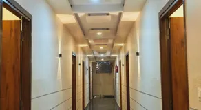 Hotel Marina - Image 2