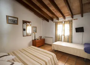 HOTEL INTERIOR SA BARCELLA SINEU - Image 4