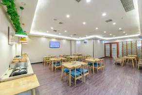 GEM Hotel Ningbo Tongtu Road Minglou Metro Station - Image 3