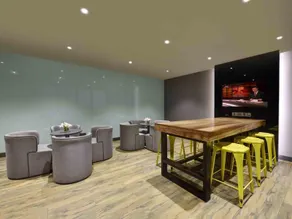 Private Resting Suite, Plaza Premium Lounge - Gateway@klia2 - Image 4