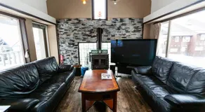 Niseko Ski Lodge - Hirafu - Image 5