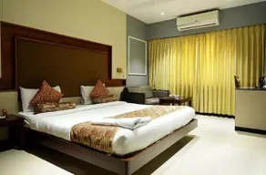 HOTEL LUMBINIS GRAND - Image 2
