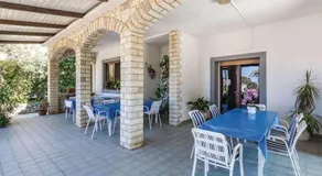 Apartments and rooms with parking space Banjol, Rab - 23468 - Image 3