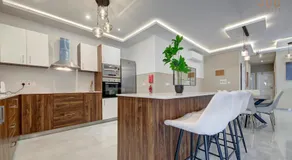 Fully equipped 2BR home with Pool & Gym access by 360 Estates - Image 2