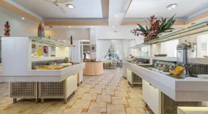 Porfi Beach Hotel - Image 3