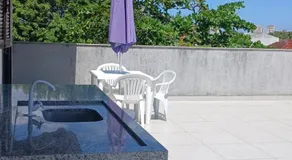 Sobrado Espaçoso Próximo ao Café Curaçau - Image 4