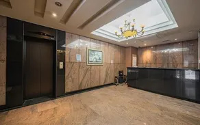 Film 372 Hotel - Image 3
