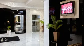Hotel Capri - Image 2