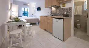 Gaia lux inn - Image 4