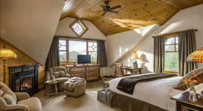 Superior Room in Whate Face Lodge - Ski Resort - Image 3