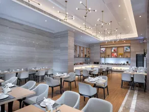 Kyriad Marvelous Hotel Shenzhen Baoan International Exhibition Center - Image 5