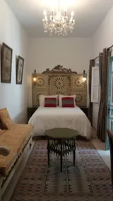 El Patio Courtyard House - Image 2
