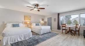 East Shore Lodging - Image 2