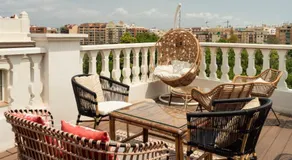 Blanq Carmen Hotel - Image 5