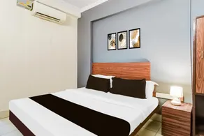 Hotel O Paradise Circle - Image 2