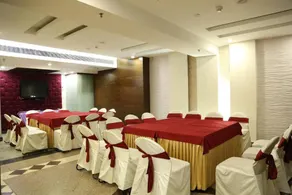 Hotel Orange 35 - Image 5