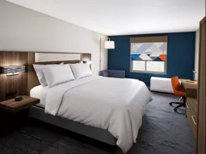 Holiday Inn Express & Suites Cushing by IHG - Image 3