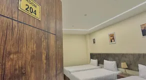 Regant pyramids hotel & free taxi - Image 5
