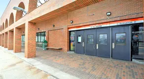 2 bedroom Boston condo in Jamaica Plain with parking - Image 4