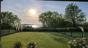 8 Personen Ferienhaus ,,Seegelblick" am Goitzschesee, erste Reihe am Strand mit Sauna, Whirlpool, Kamin, Wallbox & SUP - Image 5