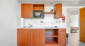 Finest Retreats - Chelsea Apartments, Deluxe Studio - Image 5