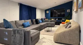 Jacuzzi Retreat in Watford - Image 3