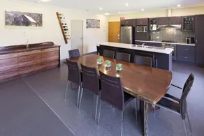 Kickenback Lodge - See Crackenback - Image 4