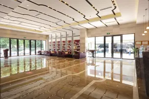 Lavande Hotel Foshan Shunde Shunlian Plaza Jinlong Metro Station - Image 3