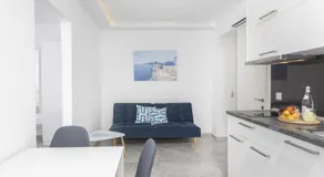 Asterias Premium Holiday Apartments - Image 3
