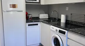 Santa Coloma Apartamentos - Image 3